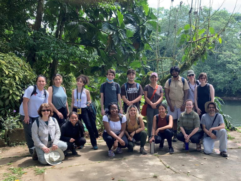 Xenia Morin (front row, left) with SEBS faculty Chloe Hawkings and Ben Linter (front row, right), SAS faculty Laura Schneider (back row, 4th from right) and students of the “Tropical Environments and Society” study abroad course in Costa Rica, March 2022. Photo courtesy of Ben Lintner.