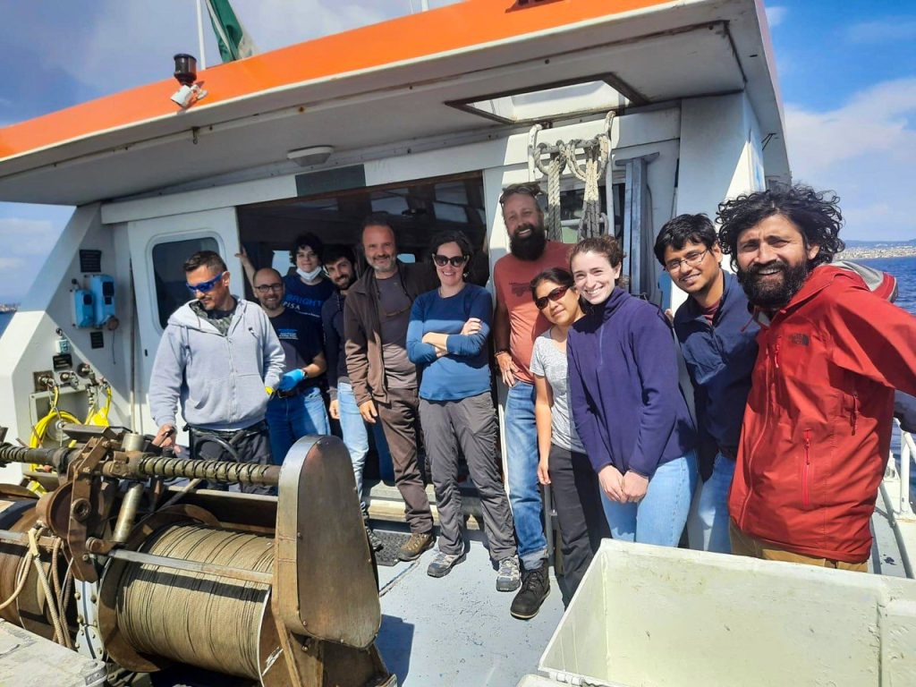 The research team aboard the M/B Vettoria during the 2022 field campaign in the Gulf of Naples, Italy.